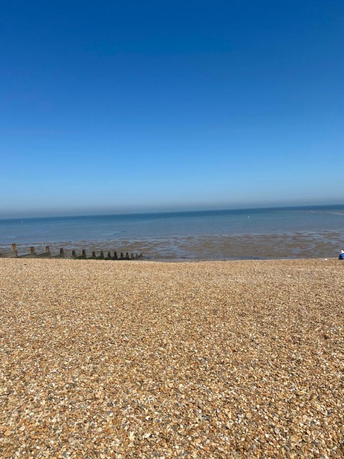 The Beach Retreat Whitstable Exterior foto